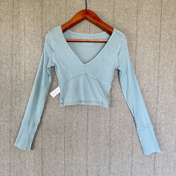Free People We The Free Lightning Cloudy Blue Long Sleeve Crop T Shirt Size L - Picture 5 of 9